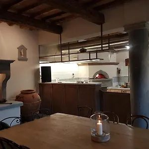  Vakantieboerderij Castello Di Pratelli