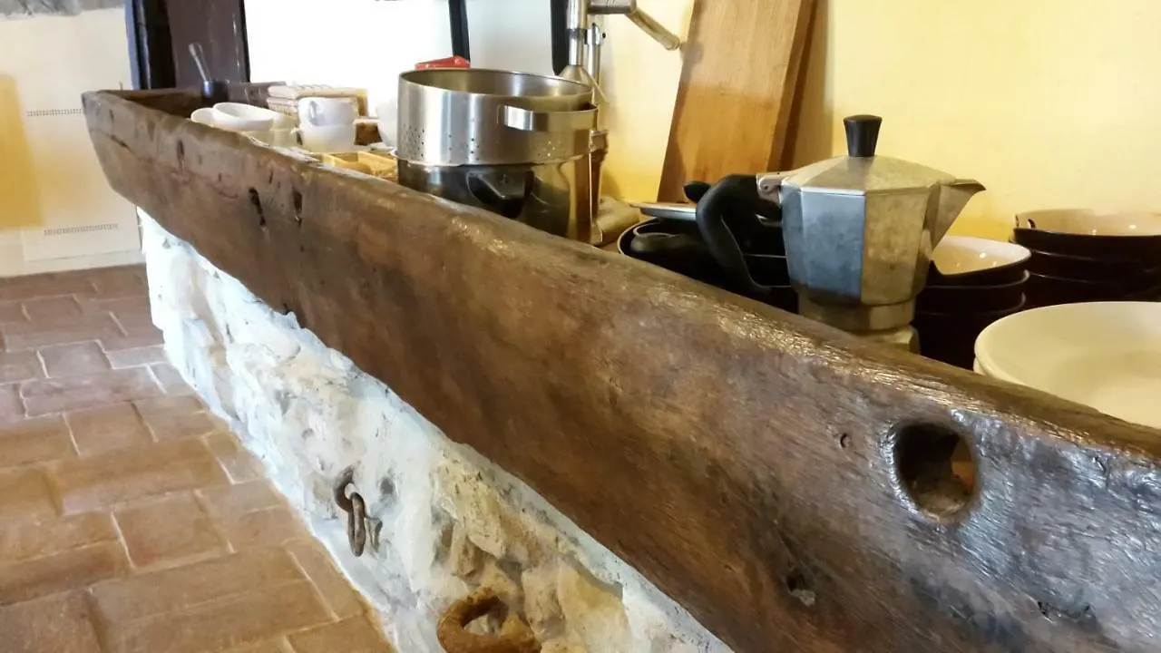 农家乐 Bioagriturismo Poderaccio 瓦尔达诺的因奇萨 意大利